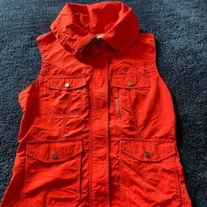 Eddie Bauer Travex for Travel and Trek Red/Orange Vest Size Large